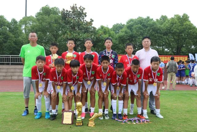 亚马尔在欧冠中破门12次，距姆巴佩仅差一球